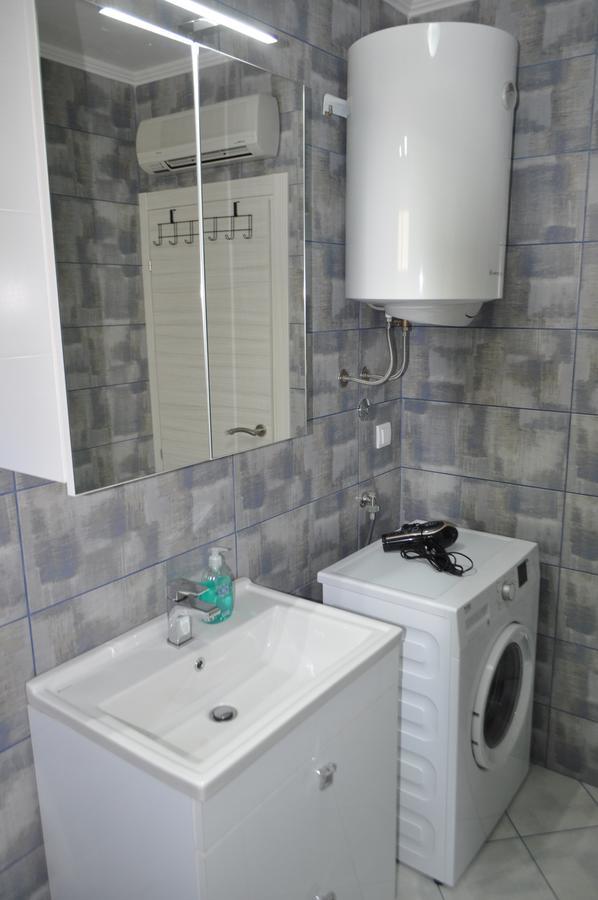 Apartment Maritimo Kotor Exterior photo