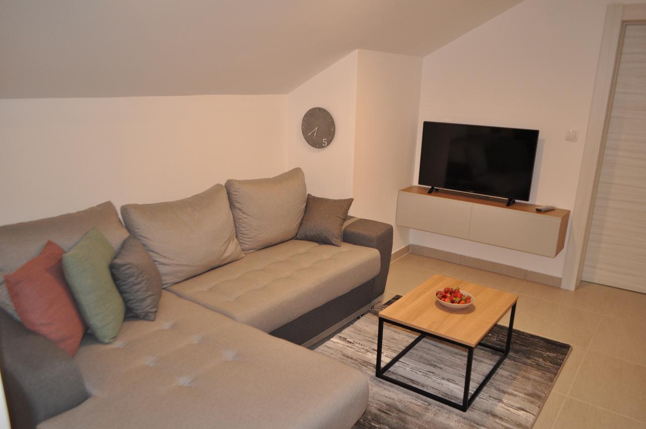 Apartment Maritimo Kotor Exterior photo